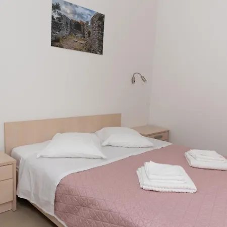 Stara Gavza 155 Cres